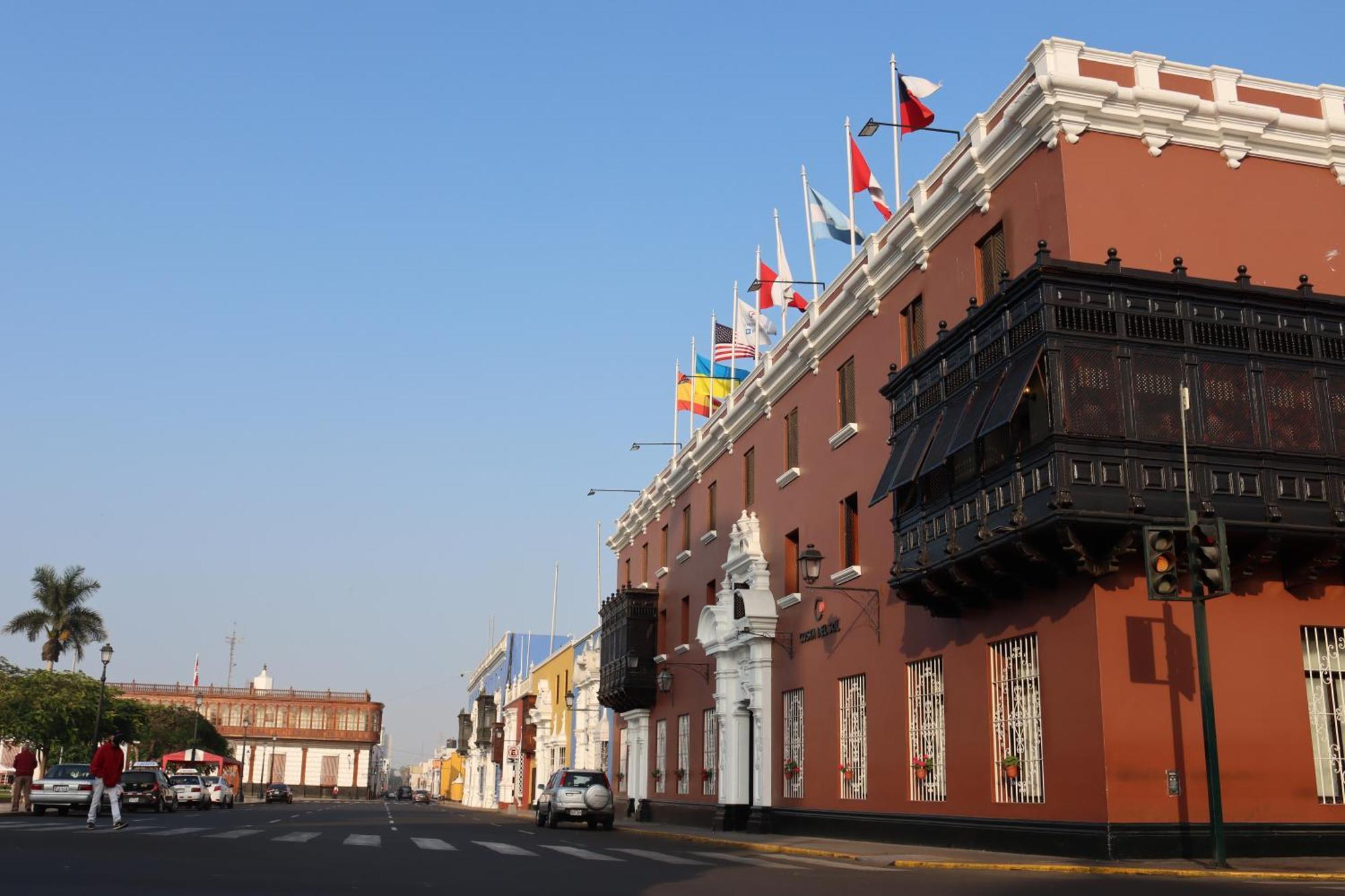 Hotel Costa del Sol Trujillo Centro Exterior foto